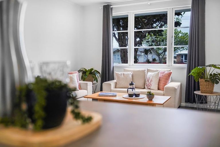 Photo of property in 24 Glenview Terrace, Glenview, Hamilton, 3206