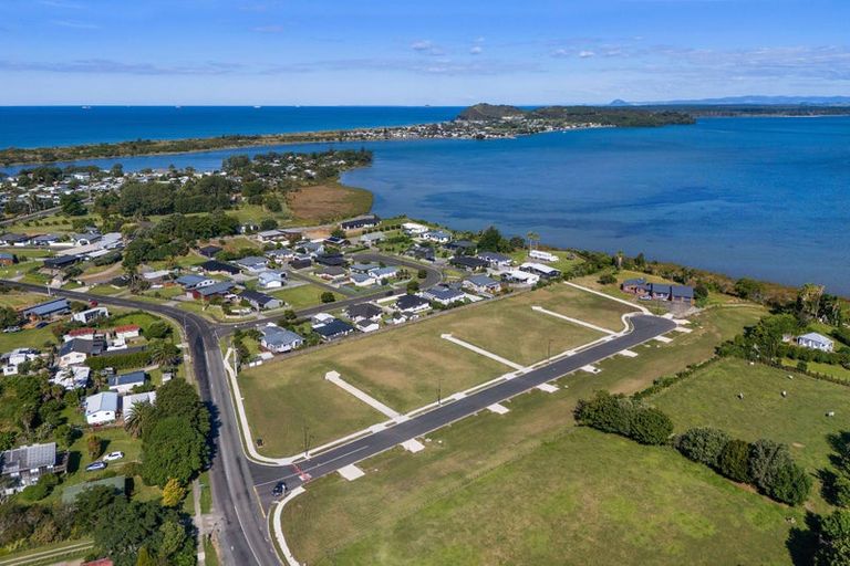 Photo of property in 87 Athenree Road, Athenree, Katikati, 3177