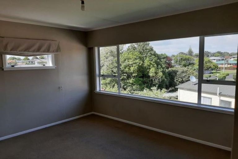 Photo of property in 23 Hua Street, Bell Block, New Plymouth, 4312