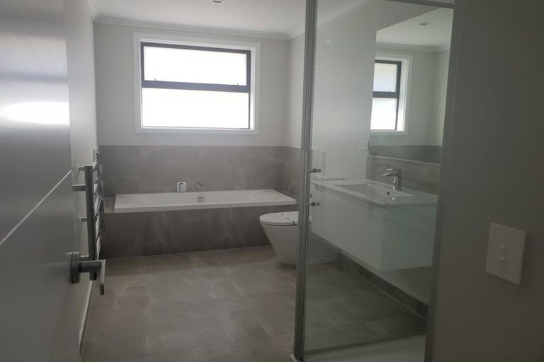 Photo of property in 56 Dunkeld Drive, Papamoa, 3118