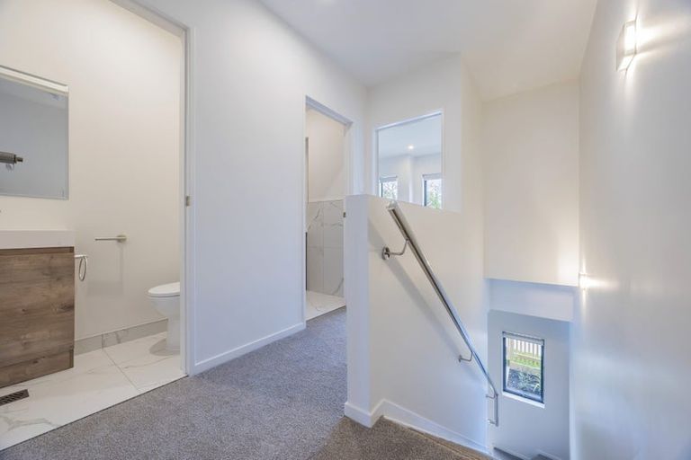 Photo of property in 3/35 Young Crescent, Drury, 2113