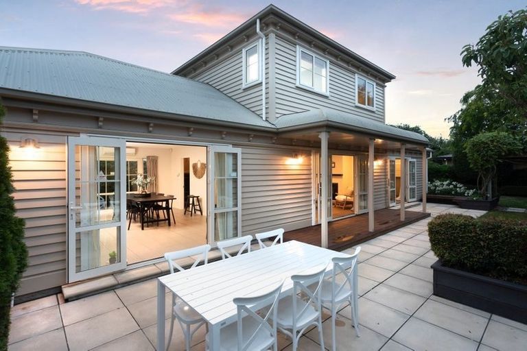 Photo of property in 16a Winton Street, St Albans, Christchurch, 8014