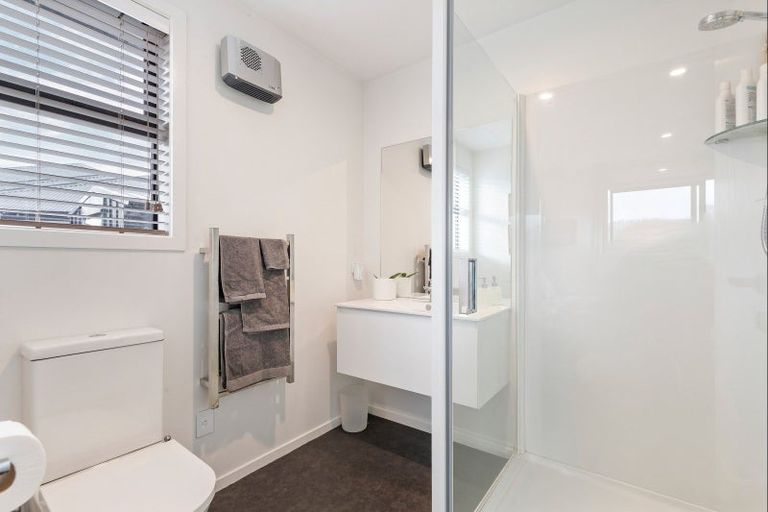 Photo of property in 19 Quigley Crescent, Cromwell, 9310