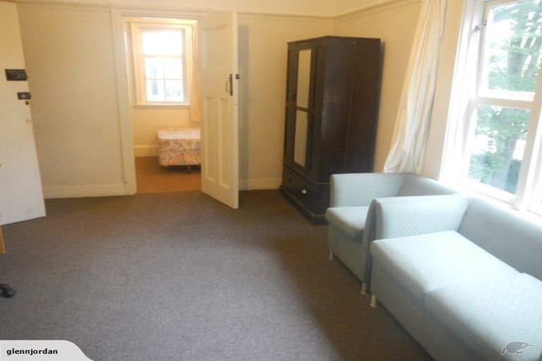 Photo of property in 6 Kirkwood Avenue, Upper Riccarton, Christchurch, 8041