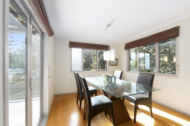 Photo of property in 23 Glencoe Road, Browns Bay, Auckland, 0630