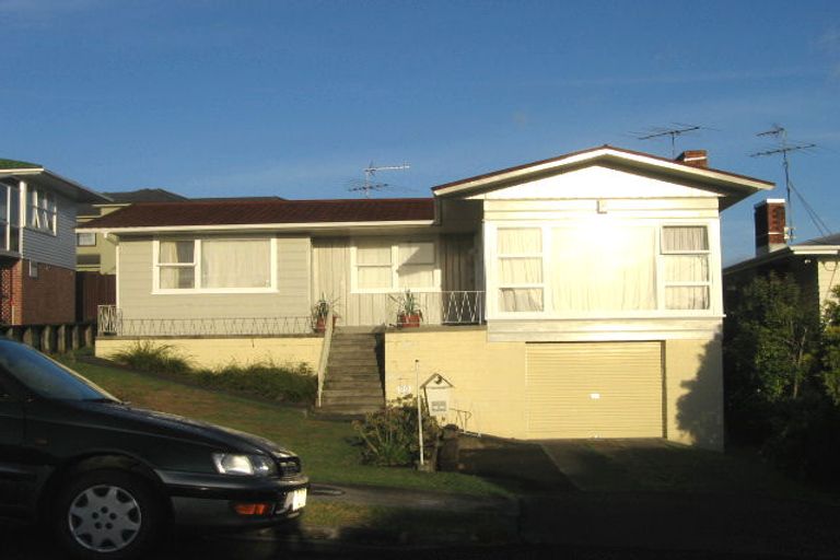 Photo of property in 22 Speedy Crescent, Hillcrest, Auckland, 0627