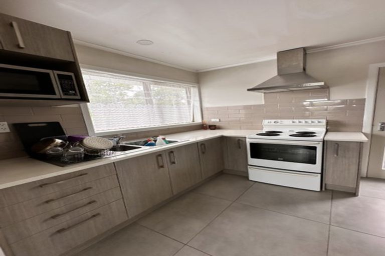 Photo of property in 1/34 Portadown Avenue, Pakuranga Heights, Auckland, 2010