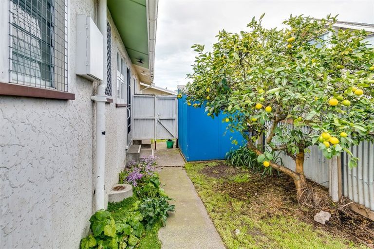 Photo of property in 400b Southland Road, Hastings, 4122