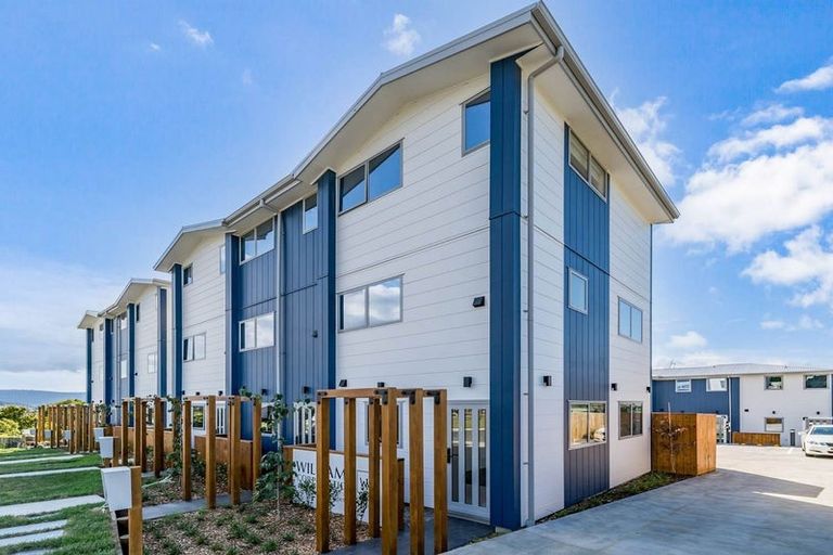 Photo of property in 1/42 Kaikoura Street, Henderson, Auckland, 0612