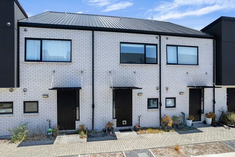 Photo of property in 20 Ivy Nola Way, Henderson, Auckland, 0612