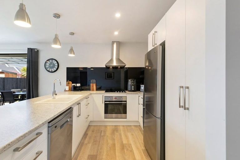 Photo of property in 17 Myles Way, Lower Shotover, Queenstown, 9304