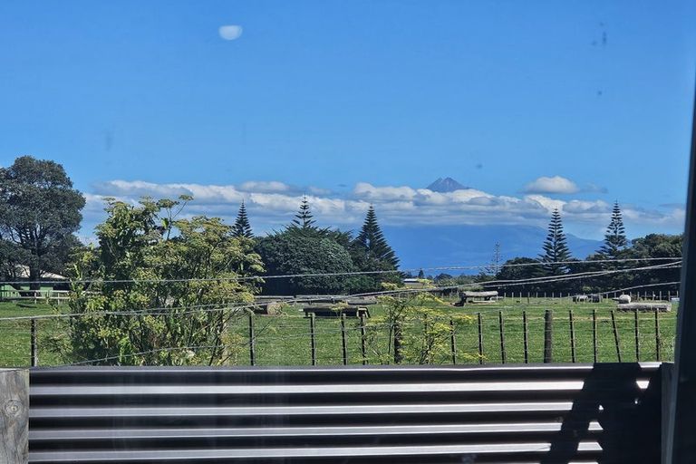 Photo of property in 3/10 Aubrey Street, Waitara, 4320