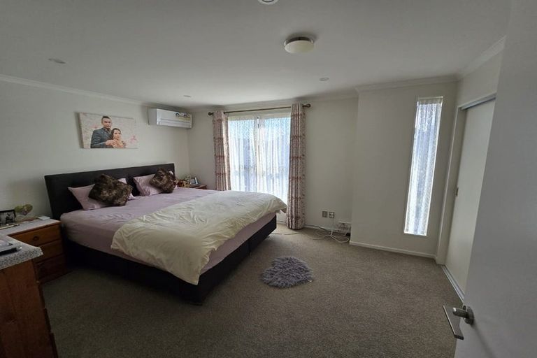 Photo of property in 24 Mahalo Avenue, Wiri, Auckland, 2104