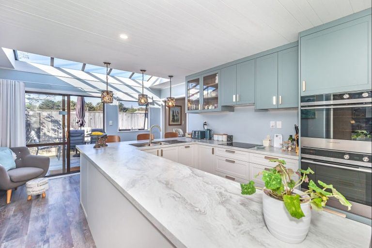 Photo of property in 22 Kent Avenue, Waitarere Beach, Levin, 5510