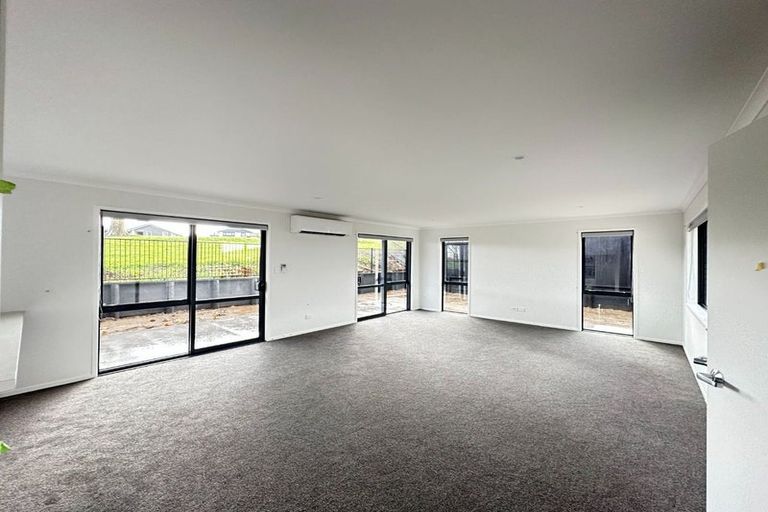 Photo of property in 8 Parkside Lane, Morrinsville, 3300