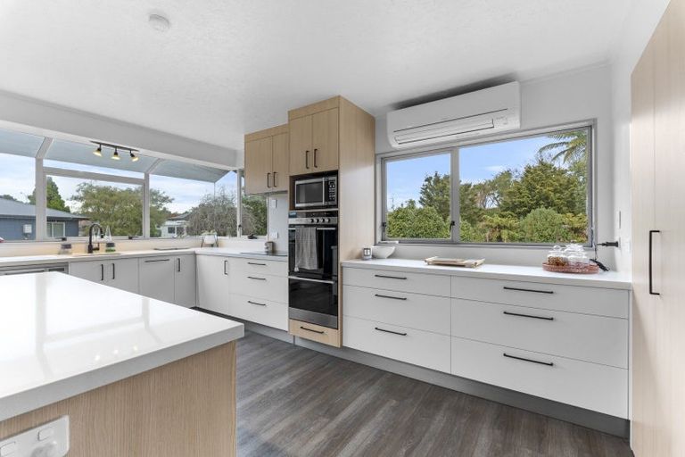 Photo of property in 36 Maire Street, Inglewood, 4330