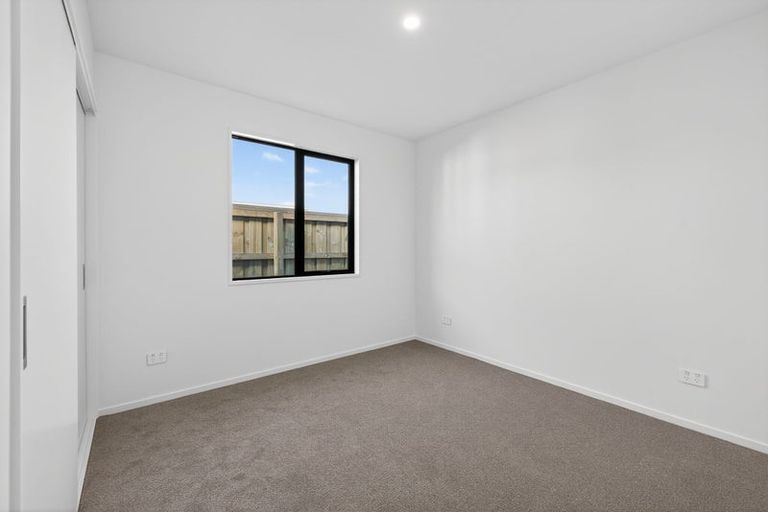 Photo of property in 4 Inch Crescent, Rangiora, 7400