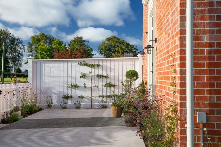 Photo of property in 1/36 Allard Street, Edgeware, Christchurch, 8013