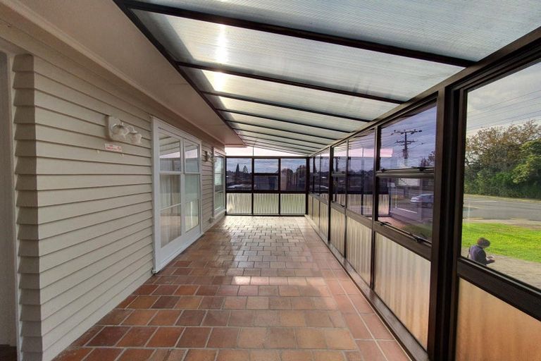 Photo of property in 119 Shakespeare Road, Milford, Auckland, 0620