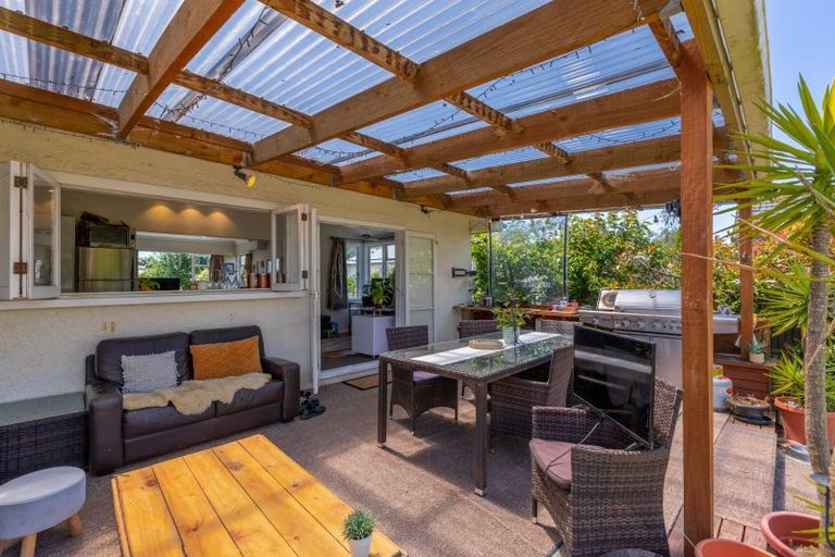 Photo of property in 62 Napier Road, Havelock North, 4130