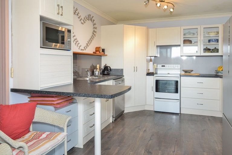 Photo of property in 13 Margaret Place, Lytton West, Gisborne, 4010