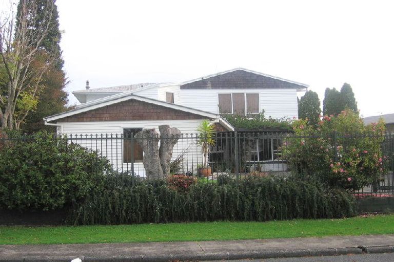 Photo of property in 10 Stonex Road, Papatoetoe, Auckland, 2025