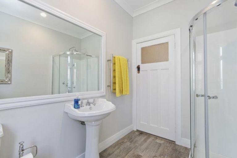 Photo of property in 39 Penrose Street, Woburn, Lower Hutt, 5010