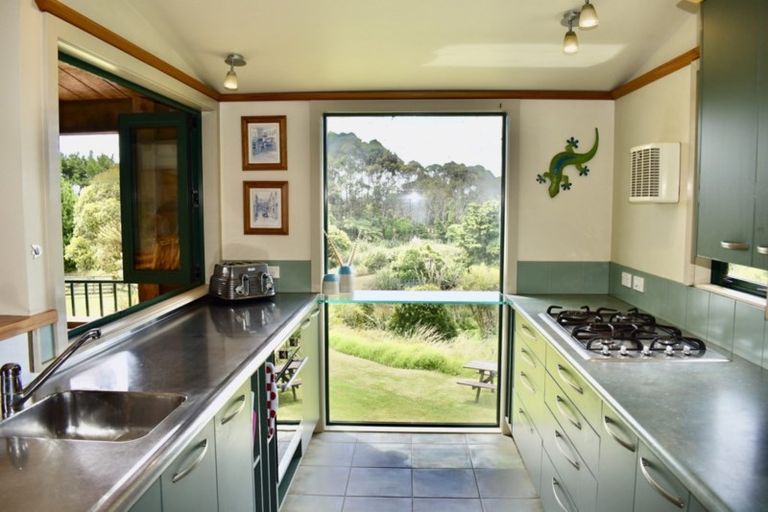 Photo of property in 152 Te Hapua Road, Te Horo, Otaki, 5581