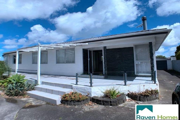 Photo of property in 385 Bucklands Beach Road, Bucklands Beach, Auckland, 2012