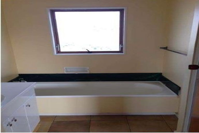 Photo of property in 4 Banff Place, Tamatea, Napier, 4112