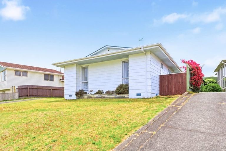 Photo of property in 6 Karamu Street, Tawhero, Whanganui, 4501