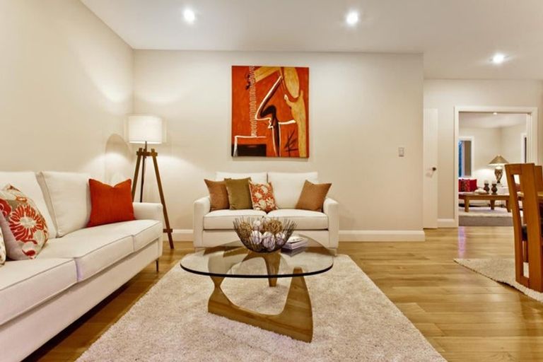 Photo of property in 678a East Coast Road, Pinehill, Auckland, 0630