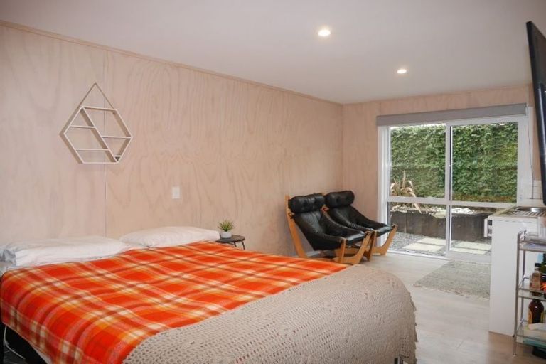 Photo of property in 179 Raumati Road, Raumati Beach, Paraparaumu, 5032