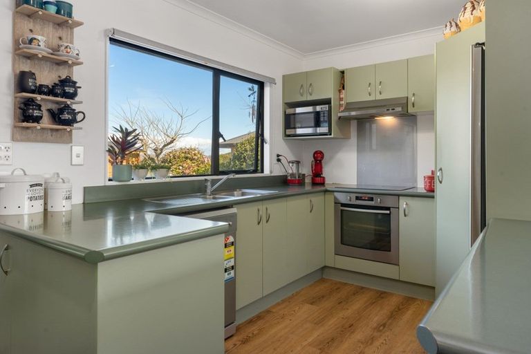 Photo of property in 23 Acacia Bay Road, Nukuhau, Taupo, 3330