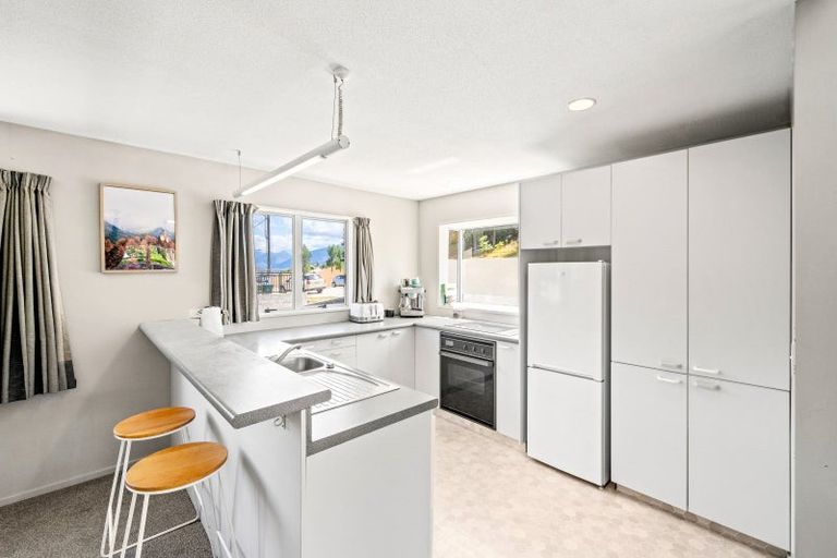 Photo of property in 29 Hedditch Street, Wanaka, 9305