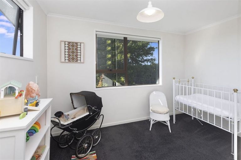 Photo of property in 48 Pentecost Road, Rangiora, 7400