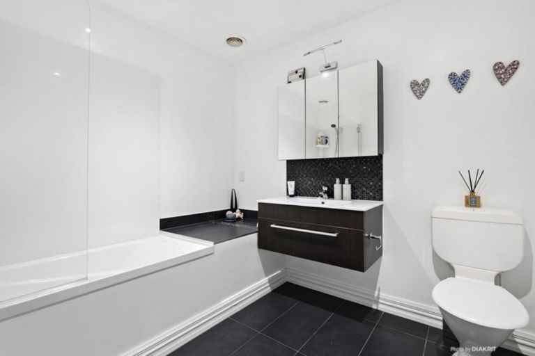 Photo of property in 6 Drake Street, Hataitai, Wellington, 6021