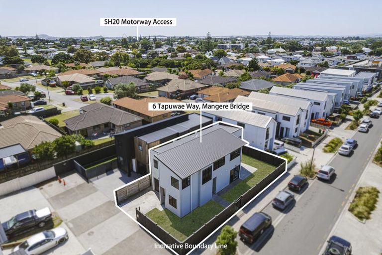 Photo of property in 6 Tapuwae Way, Mangere Bridge, Auckland, 2022