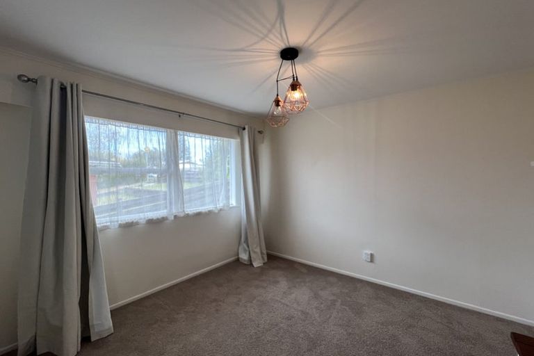 Photo of property in 48 Reeves Road, Pakuranga, Auckland, 2010