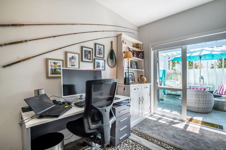 Photo of property in 43b Park Rise, Campbells Bay, Auckland, 0630