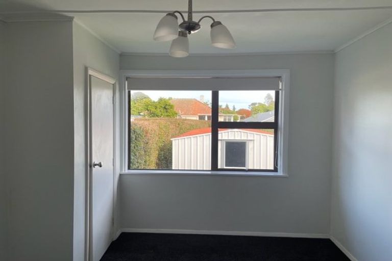 Photo of property in 68b Brooklands Road, Brooklands, New Plymouth, 4310