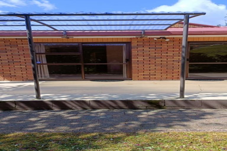 Photo of property in 55a Crawford Crescent, Te Kamo, Whangarei, 0112