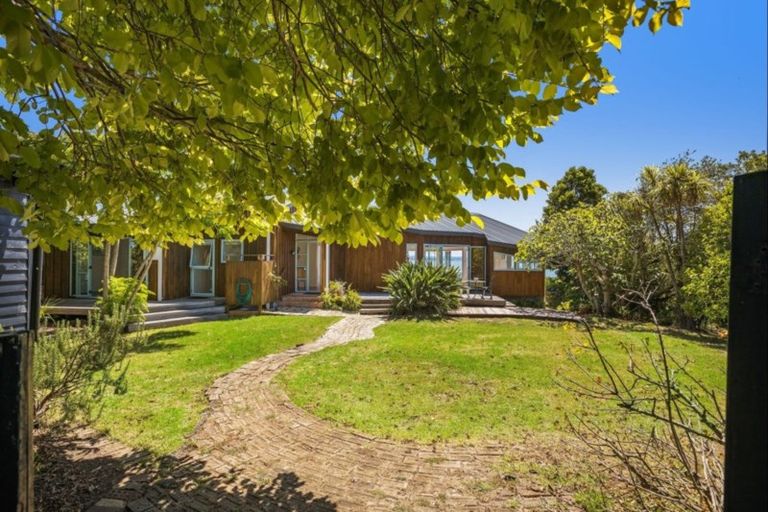 Photo of property in 115 Torkar Road, Clarks Beach, 2122