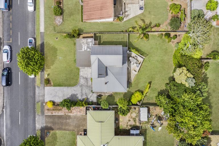 Photo of property in 15 Green Lane, Pukekohe, 2120