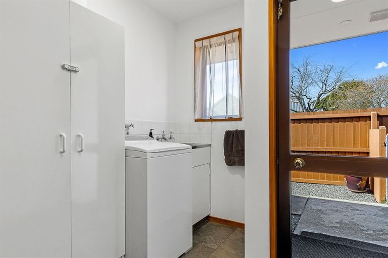 Photo of property in 14 Addison Place, Halswell, Christchurch, 8025