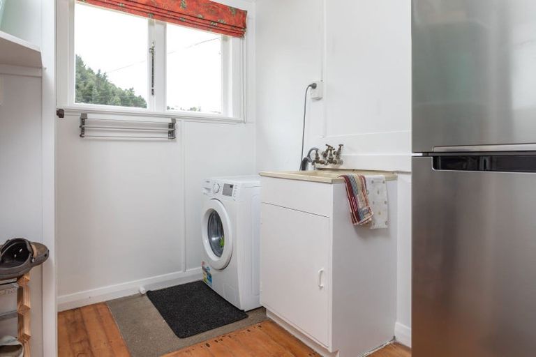 Photo of property in 213 Kuranui Street, Thames, 3500