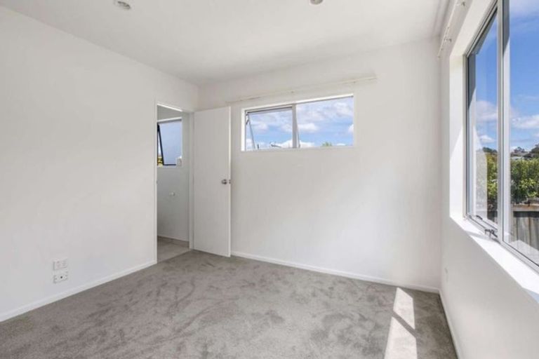 Photo of property in 23 Carento Way, Stanmore Bay, Whangaparaoa, 0932