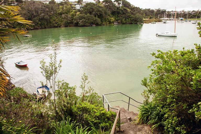 Photo of property in 3 Awanui Street, Birkenhead, Auckland, 0626