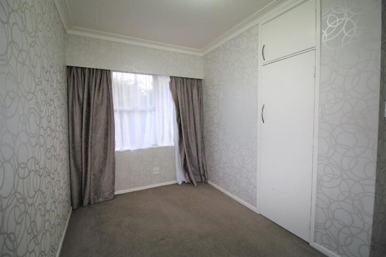 Photo of property in 1/11 Troon Place, Papatoetoe, Auckland, 2025