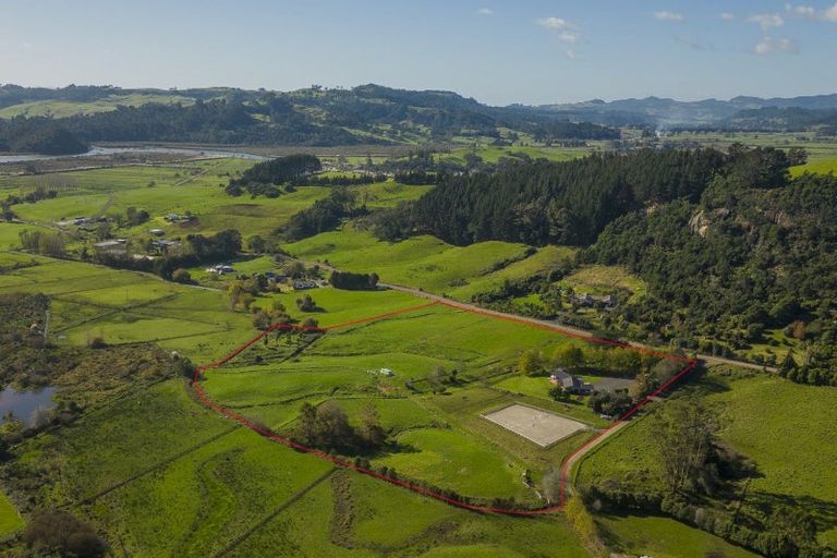 Photo of property in 77 Hodge Road, Coroglen, Whitianga, 3591